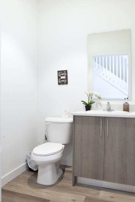 Awesome Townhouse 15 Minutes From The Beach Miami Exteriör bild